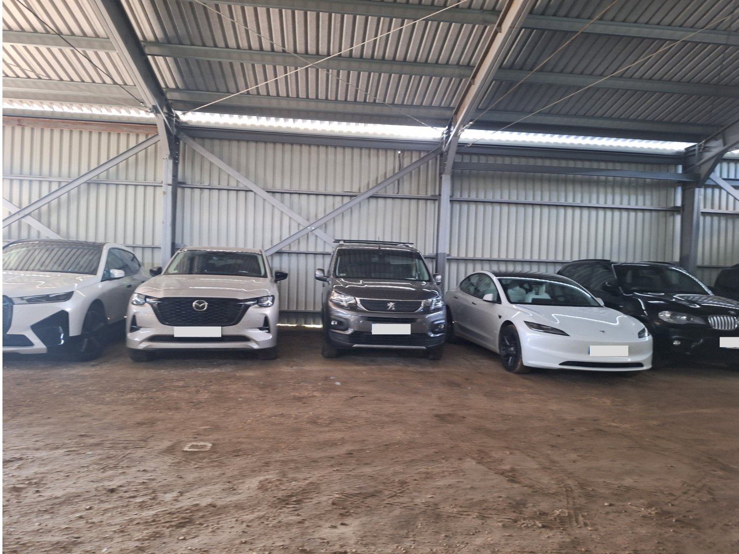 repuloteri-fedett-parkolo-comfort-parkolo-vecses-6